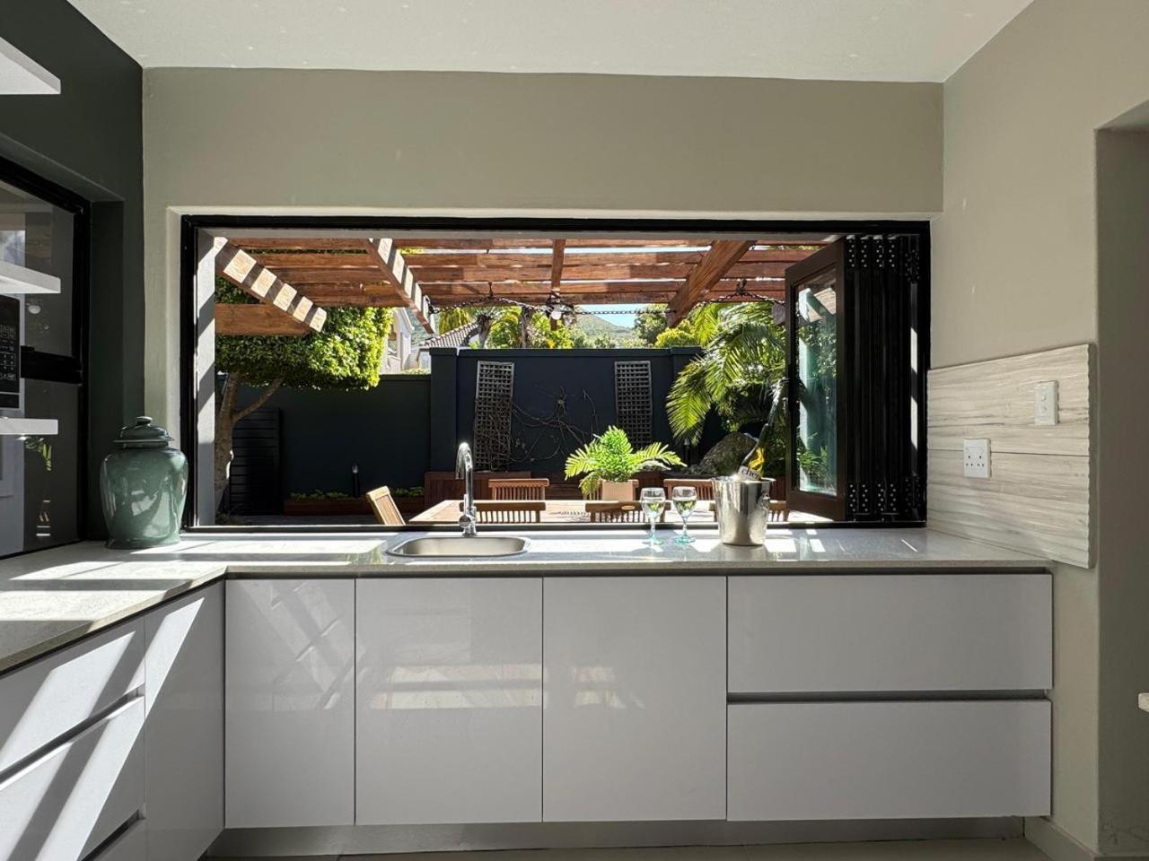 Hout Bay Luxury